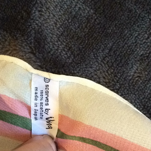 Vera vintage scarf - Picture 4 of 5